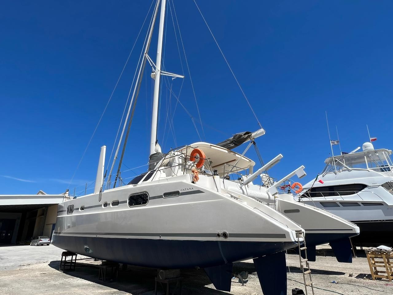 Used Sail Catamaran for Sale 2005 Catana 521  